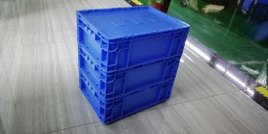De scharnierende Omzet van Tote Boxes Blue Color Stacking van de Deksels Plastic Opslag