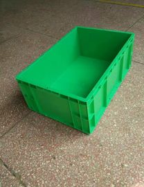 Maagdelijke Containers van de Polyethyleen Groene Stapelbare Plastic Opslag 600*400*230mm Standaardgroottetransportband en Sorterend Systeem