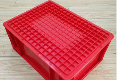 De maagdelijke Plastic Rode Euro het Stapelen Optie van het Systeemdeksels van de Containers400*300 mm Transportband Sorterende