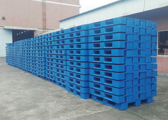 Douanehdpe 6T Op zwaar werk berekende Plastic Pallets 4 Maniervorkheftruck